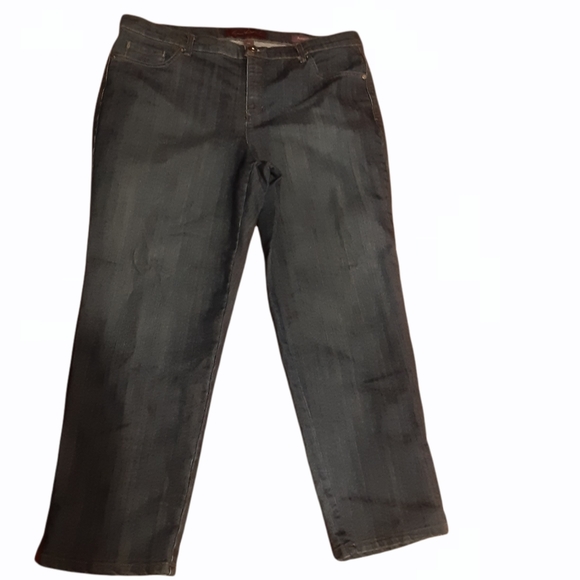 Gloria Vanderbilt Denim - Gloria Vanderbilt Jeans⚘